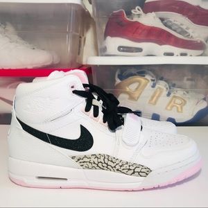 Air Jordan Legacy 312 GS AT4040-106 Youth